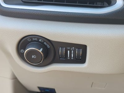 2024 Chrysler Pacifica Hybrid Select FWD