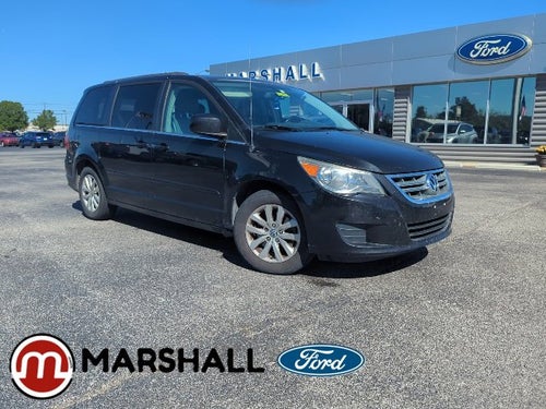 2014 Volkswagen Routan SE