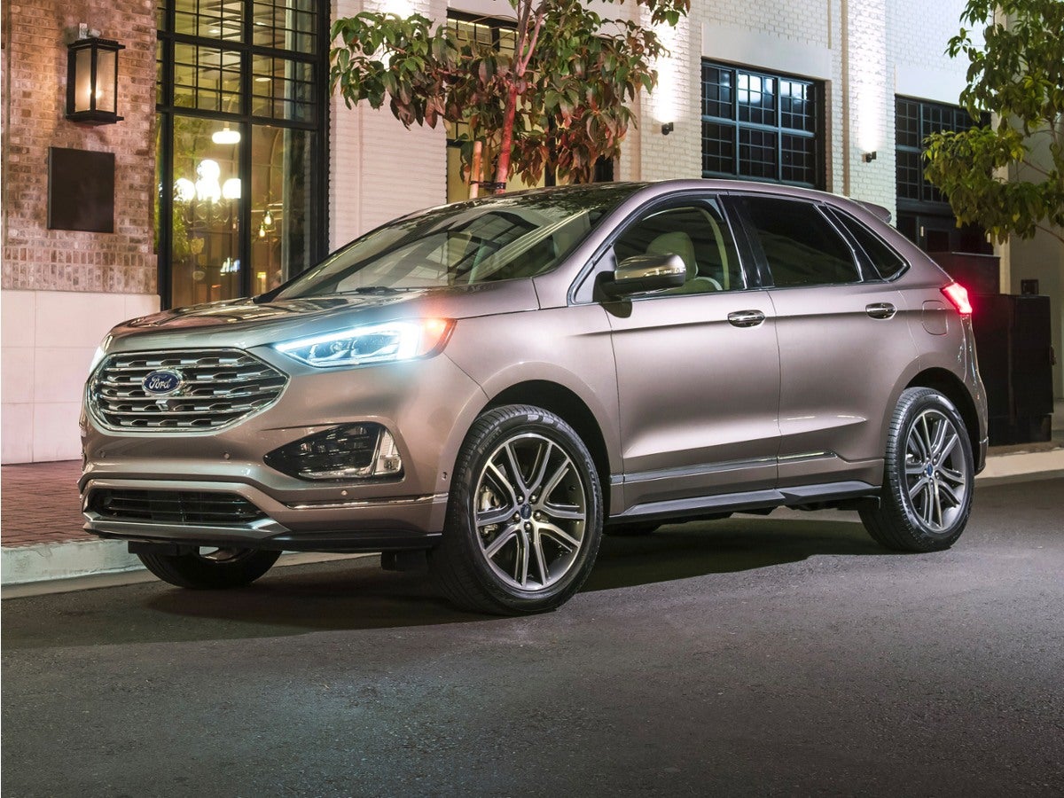 2020 Ford Edge SE's photo
