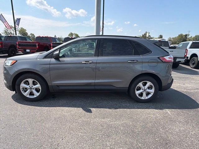 2022 Ford Edge SE