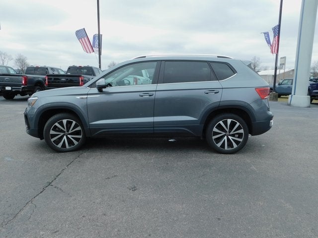 2024 Volkswagen Taos 1.5T SE