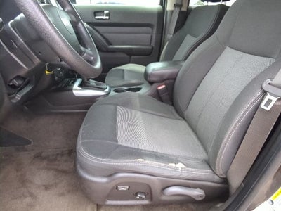 2009 Hummer H3 Base