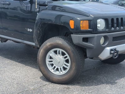 2009 Hummer H3 Base