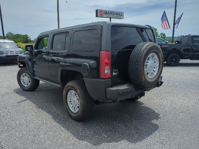 2009 Hummer H3 Base