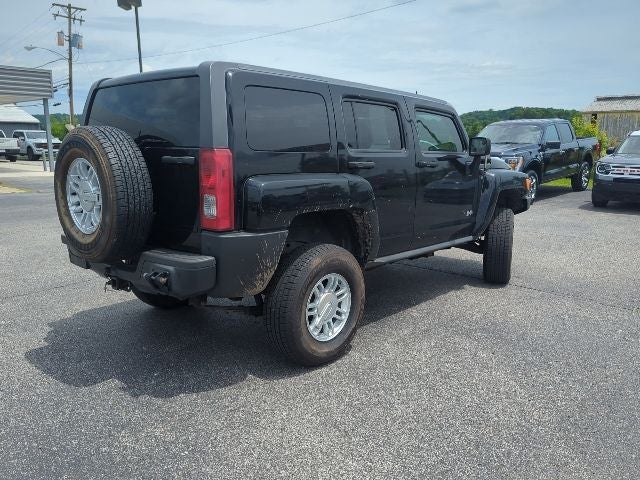 2009 Hummer H3 Base