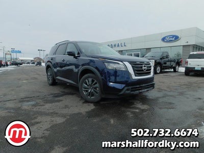 2024 Nissan Pathfinder SV