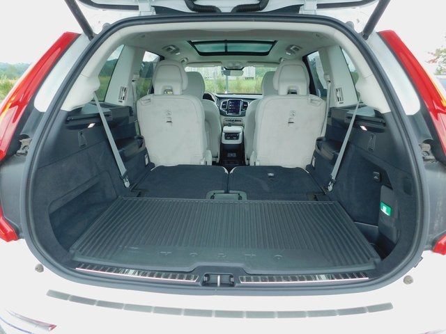 2024 Volvo XC90 B6 Plus Bright Theme 6-Seater