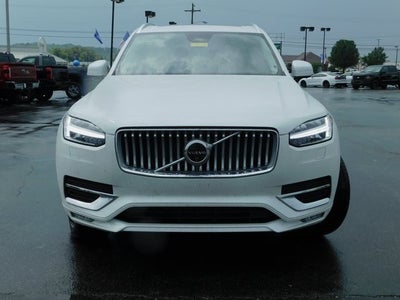 2024 Volvo XC90 B6 Plus Bright Theme 6-Seater