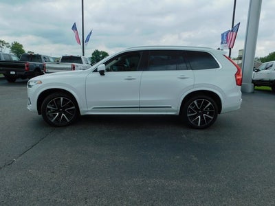 2024 Volvo XC90 B6 Plus Bright Theme 6-Seater
